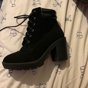 Rue21 Black lace up heel